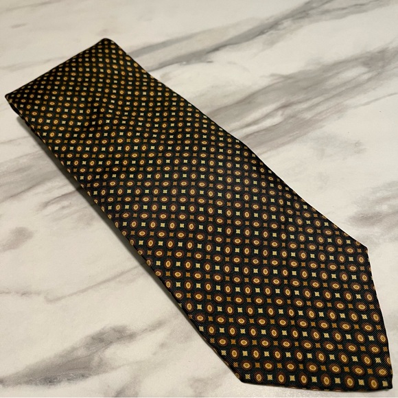 Brooks Brothers 100% Silk Geometric Tie - Picture 1 of 5